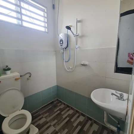 House Of 31 Villa Sitiawan Exterior photo