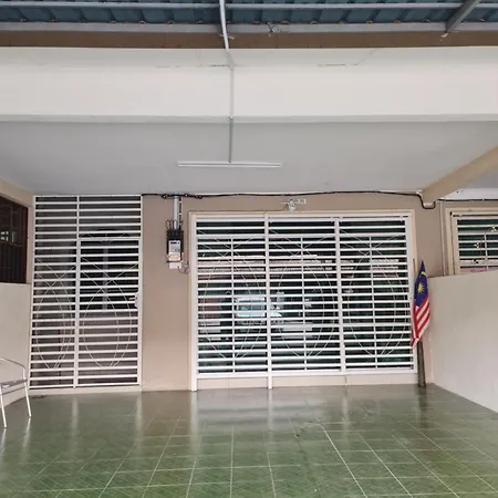 House Of 31 Villa Sitiawan Exterior photo